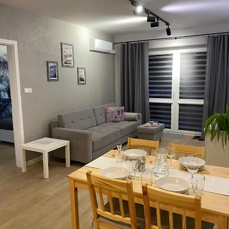 Apartament Bieszczadzkie Widoki Ustrzyki Dolne Zewnętrze zdjęcie